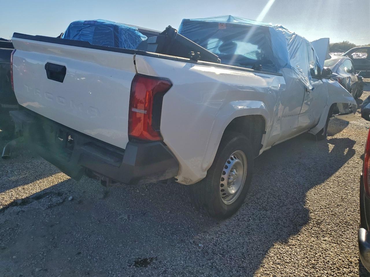 2024 Toyota Tacoma Xtracab white null gas 3TYJDAHN1RT004653 photo #4