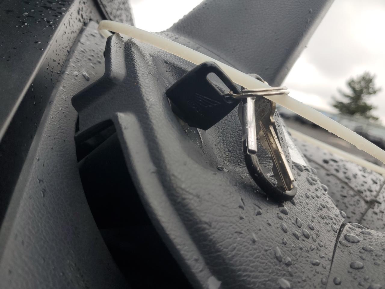 1994 Honda Pc800 VIN: JH2RC341XRM200027 Lot: 84622855