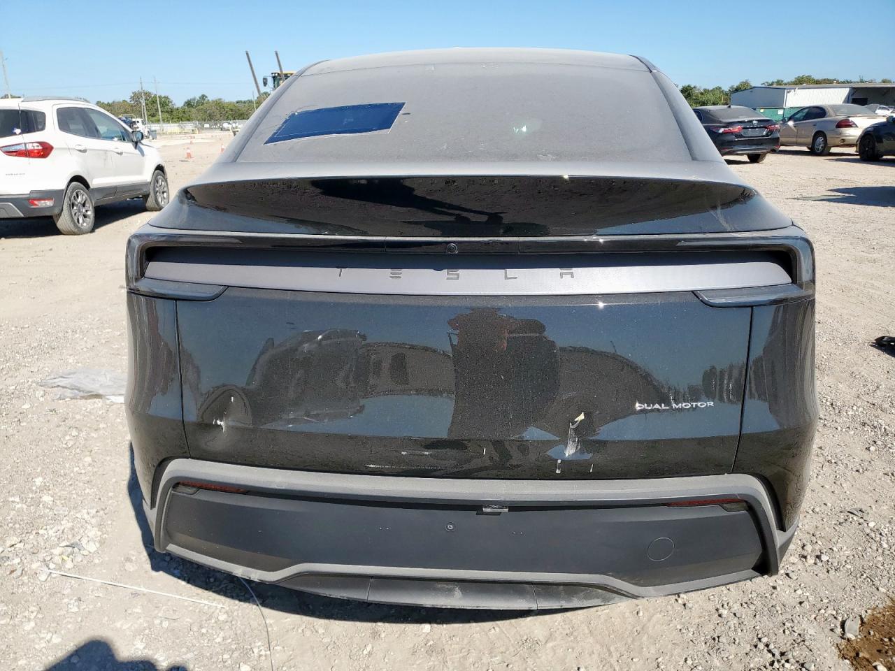 2026 Tesla Model Y VIN: 7SAYGDEEXTA399726 Lot: 86172625