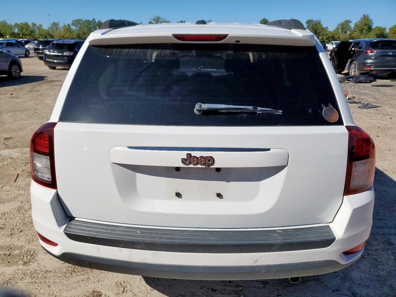 2016 Jeep Compass Sport VIN: 1C4NJCBA2GD739240 Lot: 90319745