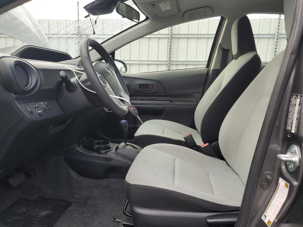 2017 Toyota Prius C VIN: JTDKDTB32H1594764 Lot: 86496865