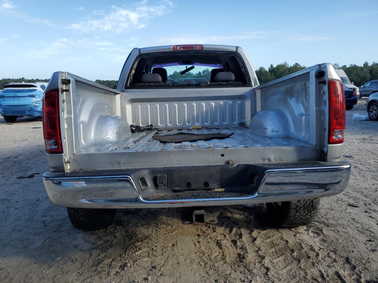 2004 Dodge Ram 1500 St VIN: 1D7HU18D84S671369 Lot: 84561975
