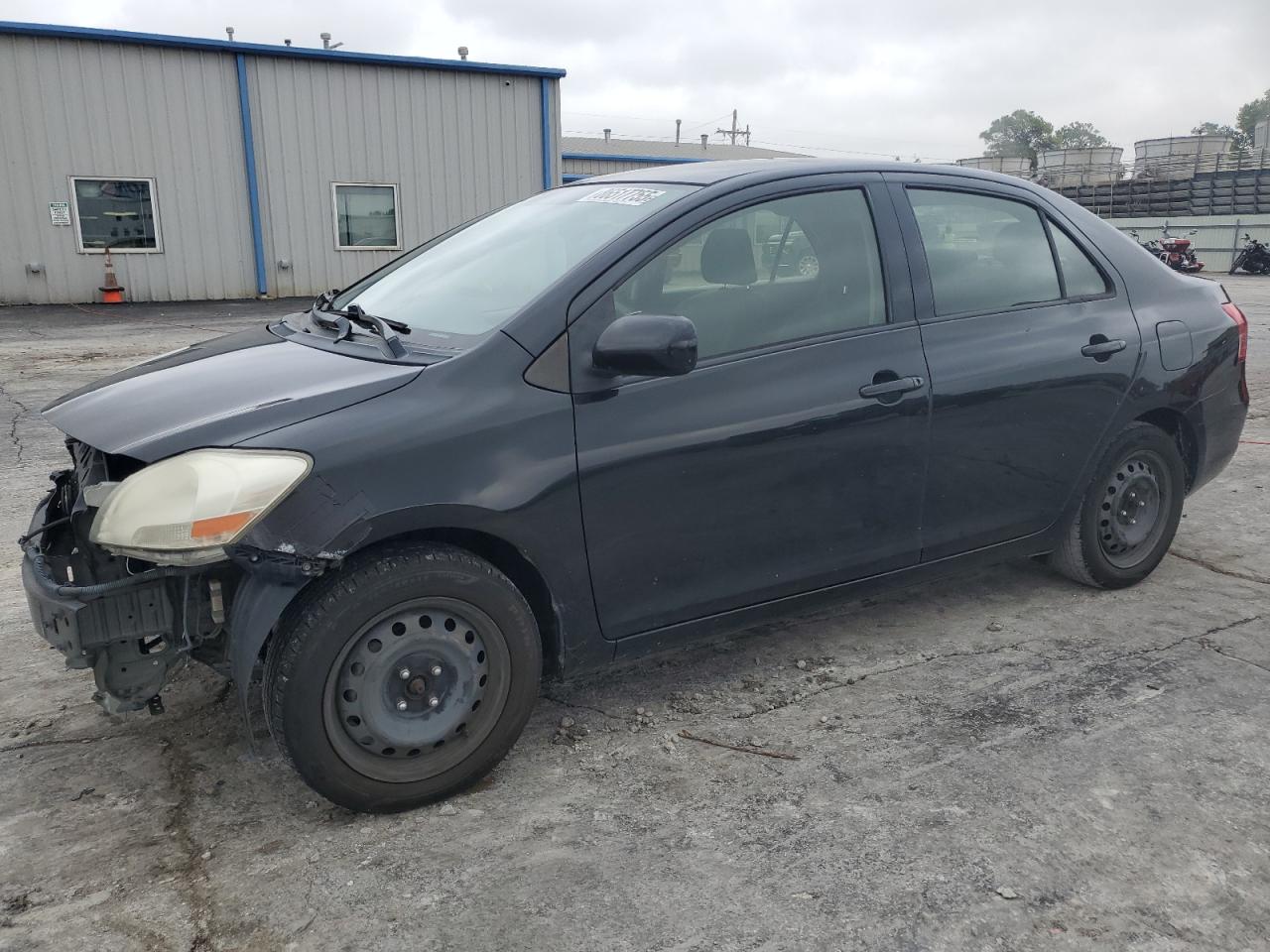 TOYOTA YARIS 2012. Lot# 86517755. VIN JTDBT4K37CL011854. Photo 1
