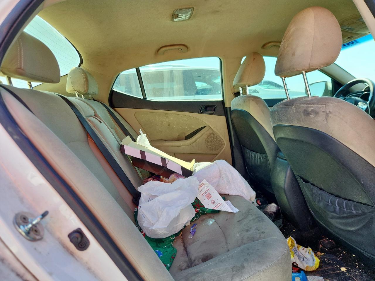 2015 Kia Optima Lx VIN: 5XXGM4A73FG503986 Lot: 82200095