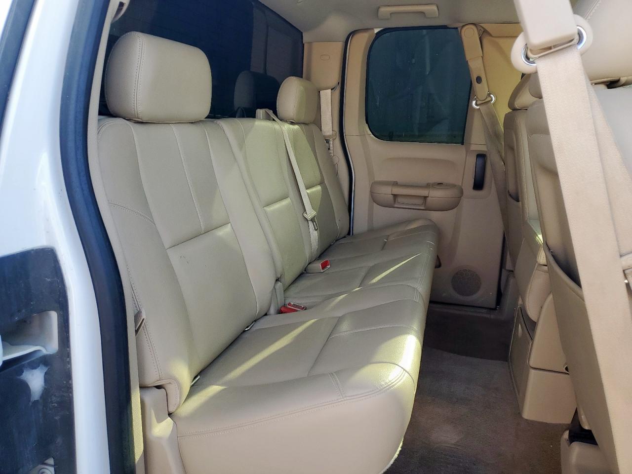 2013 Chevrolet Silverado C1500 Lt VIN: 1GCRCSE09DZ410820 Lot: 86287705