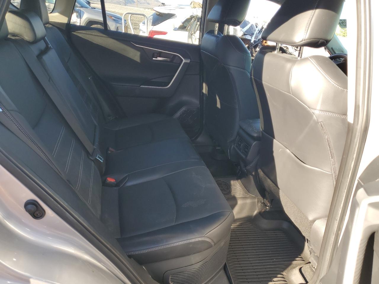 2023 Toyota Rav4 Limited VIN: JTMD6RFV8PD104732 Lot: 82253635