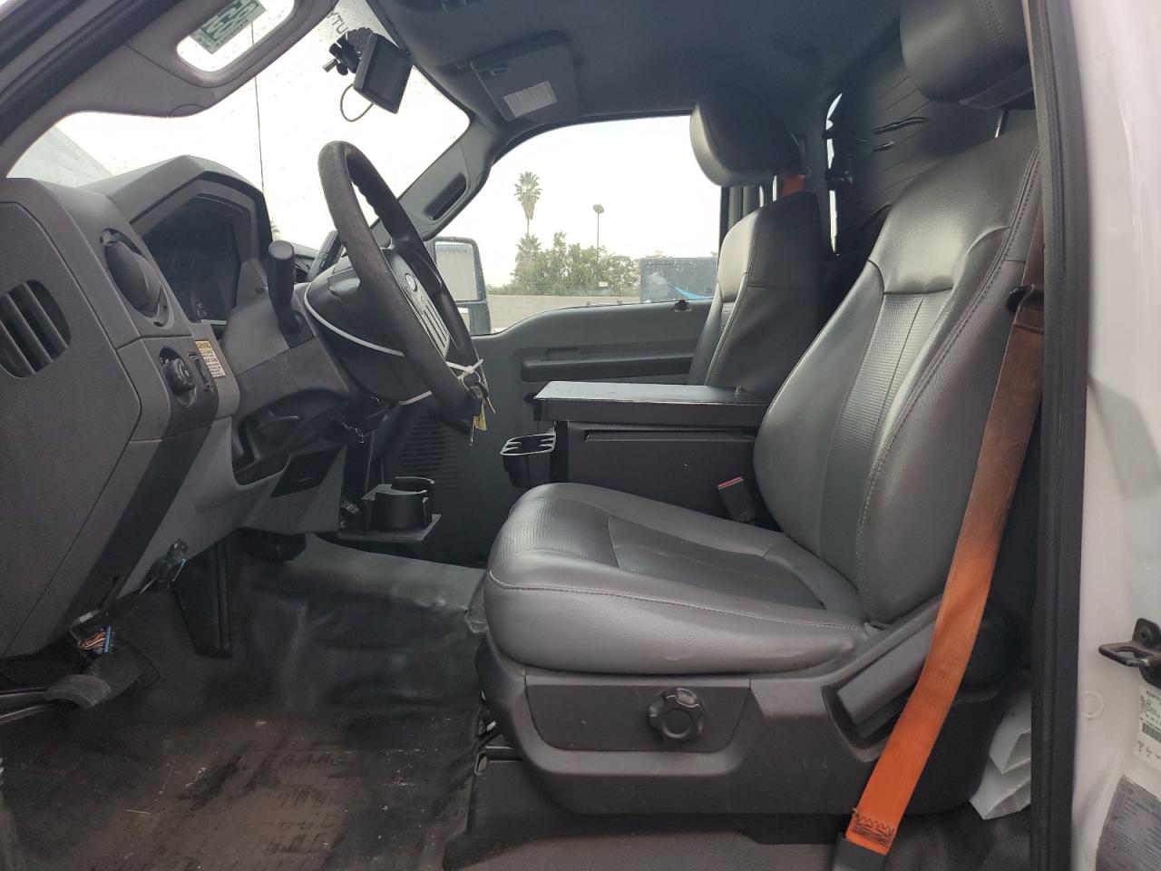 2013 Ford F350 Super Duty VIN: 1FDRF3A68DEB92623 Lot: 85349925