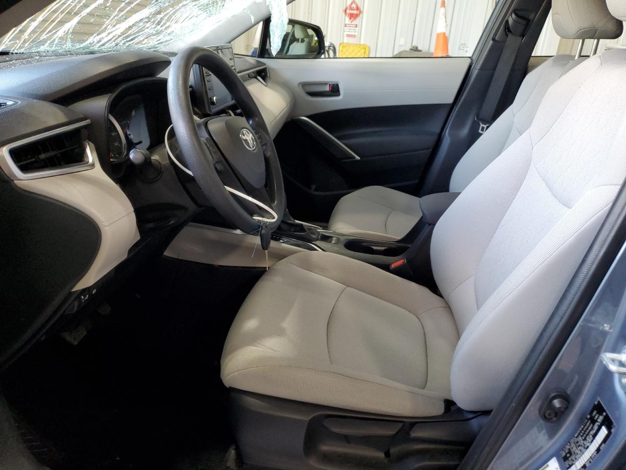 2022 Toyota Corolla Cross L VIN: 7MUAAABG0NV023869 Lot: 82658035