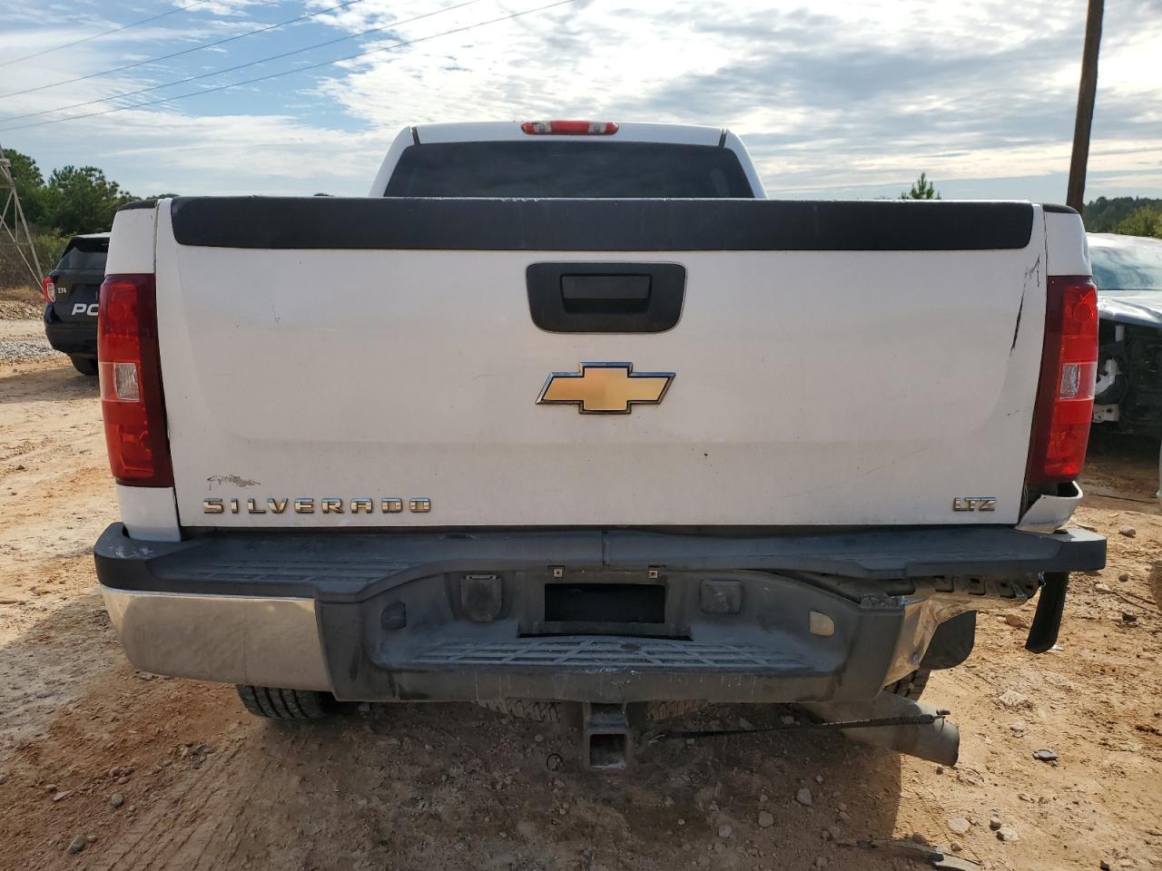 2008 Chevrolet Silverado K2500 Heavy Duty VIN: 1GCHK23628F173472 Lot: 84760475