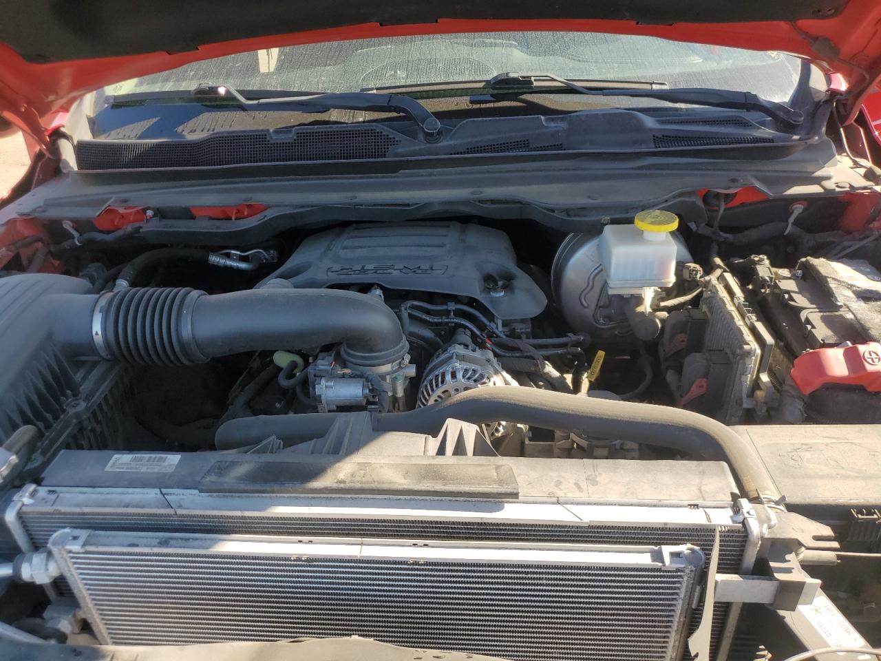 2019 Ram 1500 Laramie VIN: 1C6SRFJT8KN772771 Lot: 84539895