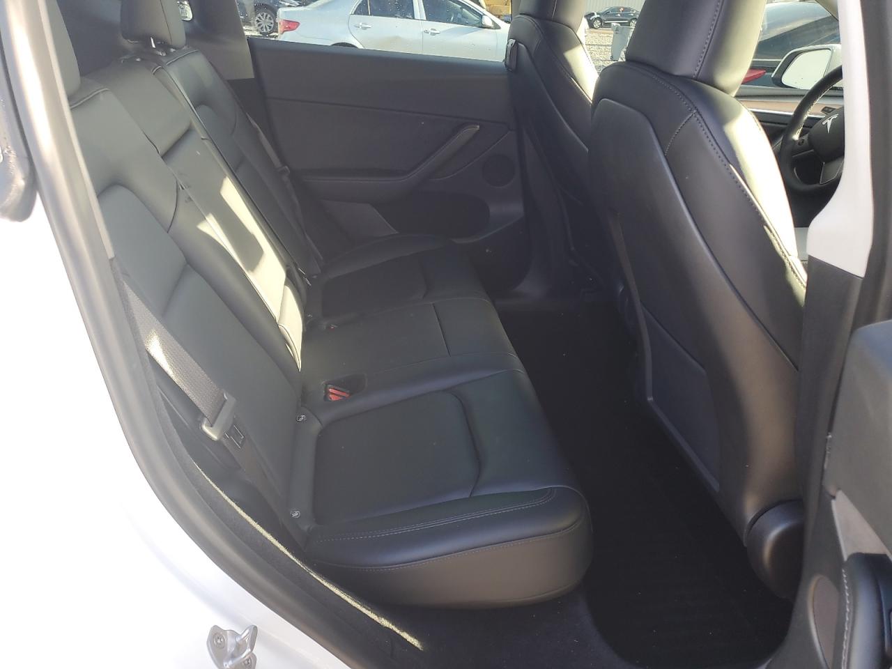 2023 Tesla Model Y VIN: 7SAYGDEF3PF700936 Lot: 85169505