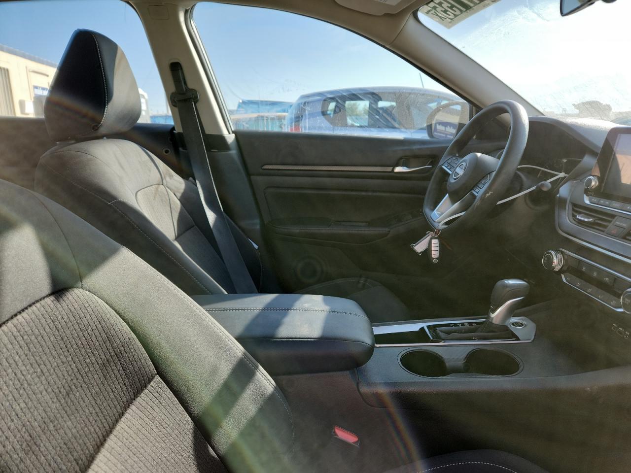 2025 Nissan Altima Sv VIN: 1N4BL4DV4SN380405 Lot: 85117155