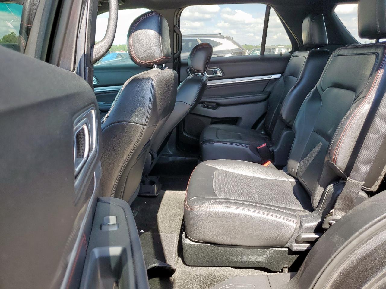 2017 Ford Explorer Sport VIN: 1FM5K8GT7HGA68826 Lot: 85098085