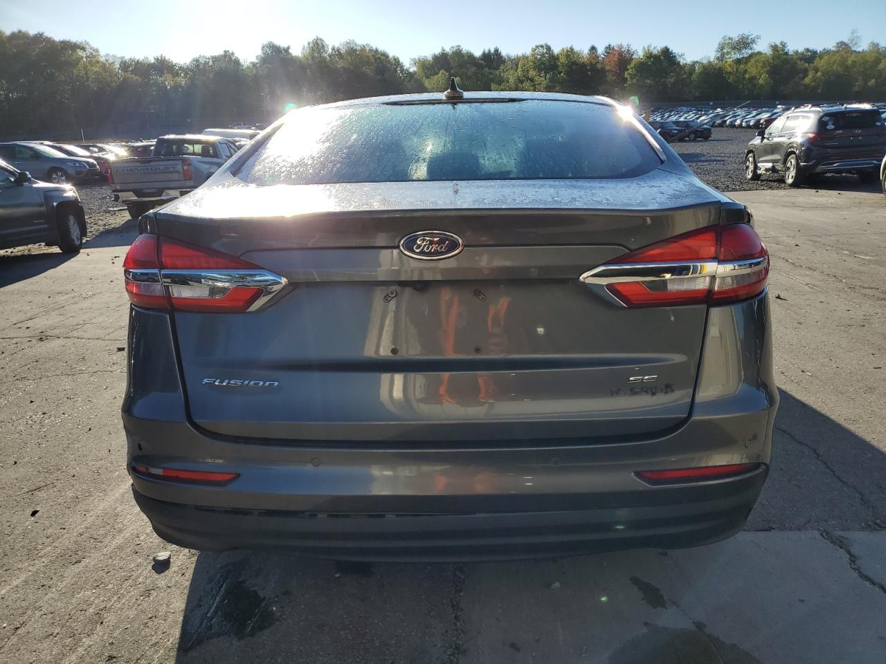2019 Ford Fusion Se VIN: 3FA6P0LU2KR104860 Lot: 84580625