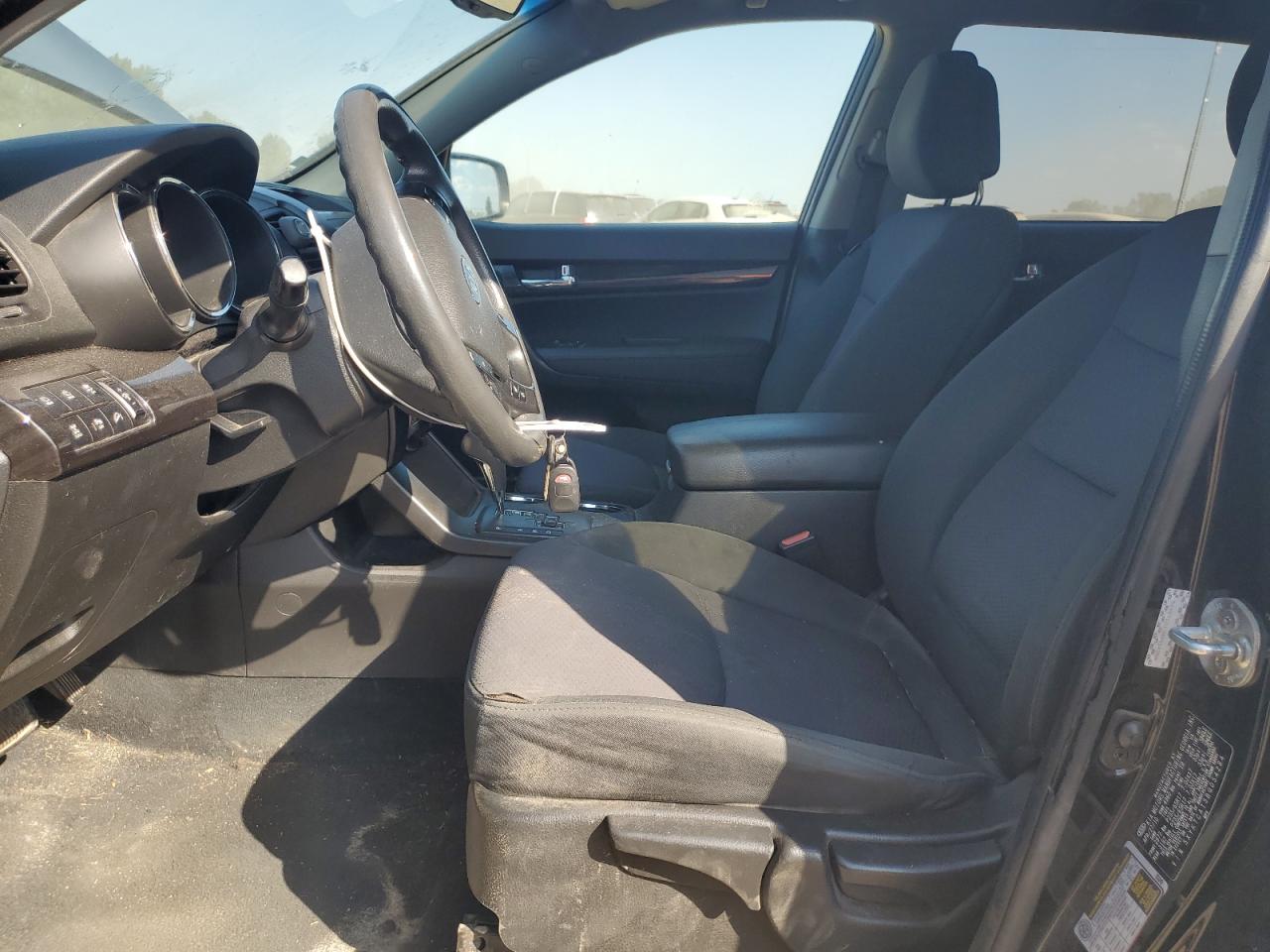 2011 Kia Sorento Base VIN: 5XYKTCA13BG054284 Lot: 85161865