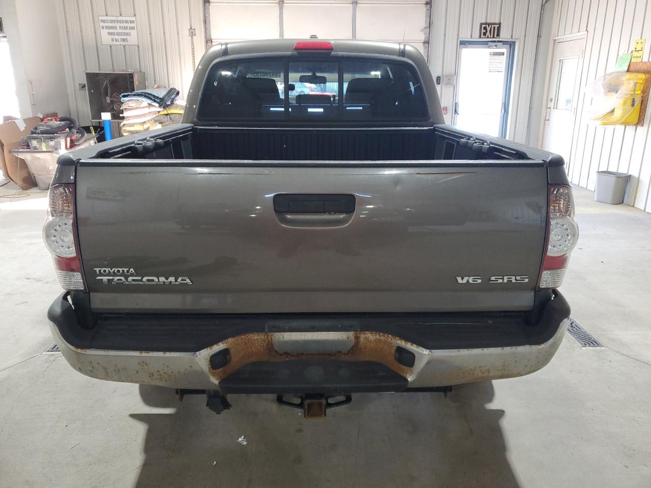 2010 Toyota Tacoma Double Cab VIN: 3TMLU4EN3AM047115 Lot: 84740755