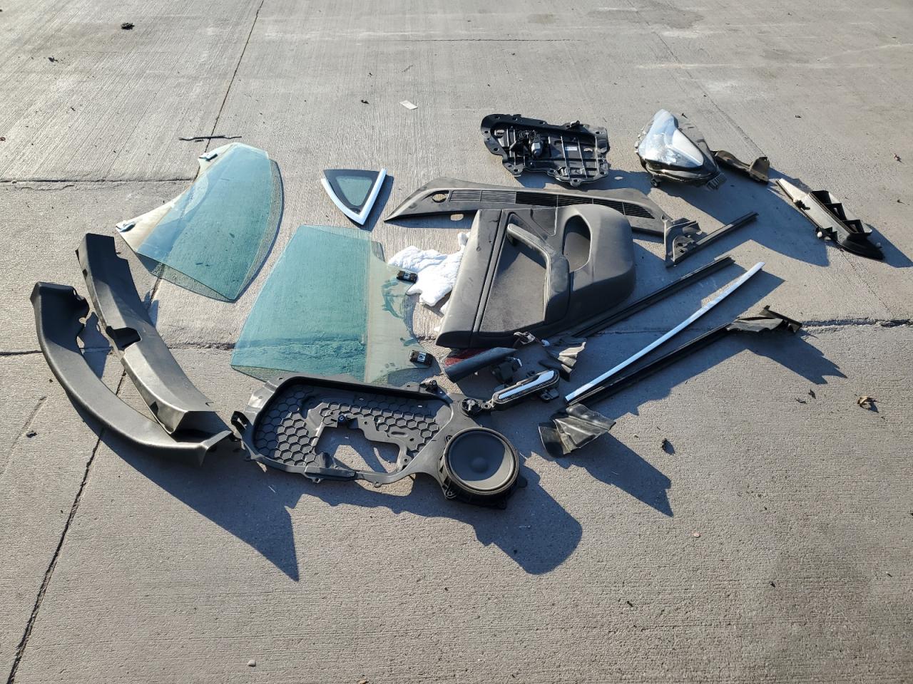 2019 Tesla Model 3 VIN: 5YJ3E1EBXKF453058 Lot: 82370475