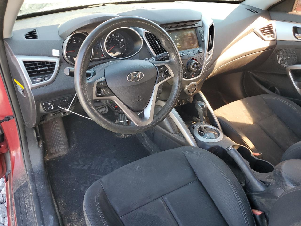 2016 Hyundai Veloster VIN: KMHTC6AD2GU284917 Lot: 86281705
