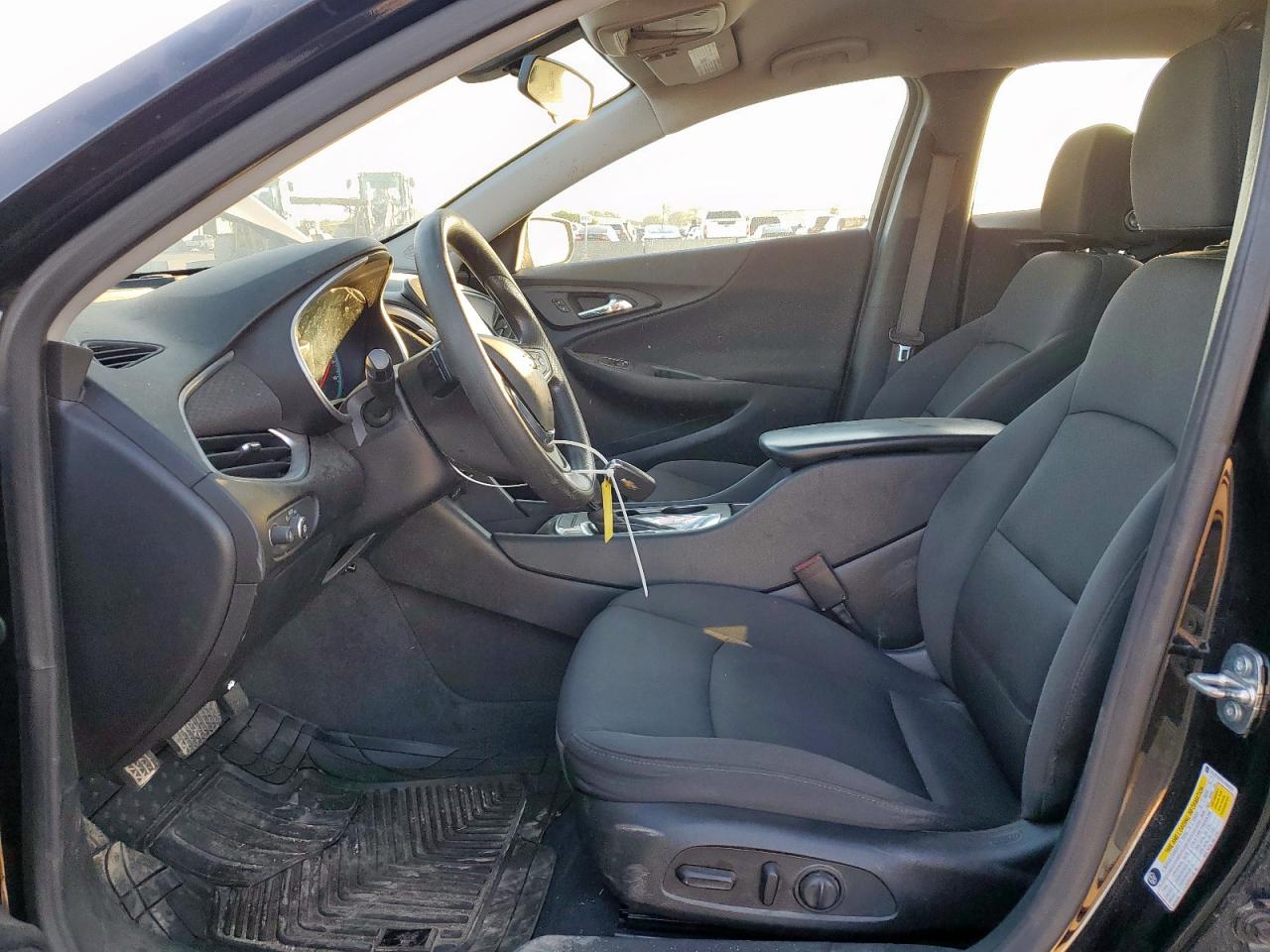 2020 Chevrolet Malibu Ls VIN: 1G1ZC5ST8LF069225 Lot: 85300425