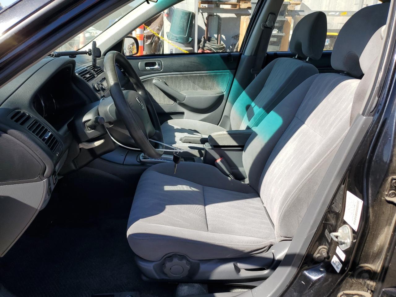 2005 Honda Civic Lx VIN: 2HGES16535H599070 Lot: 82243055