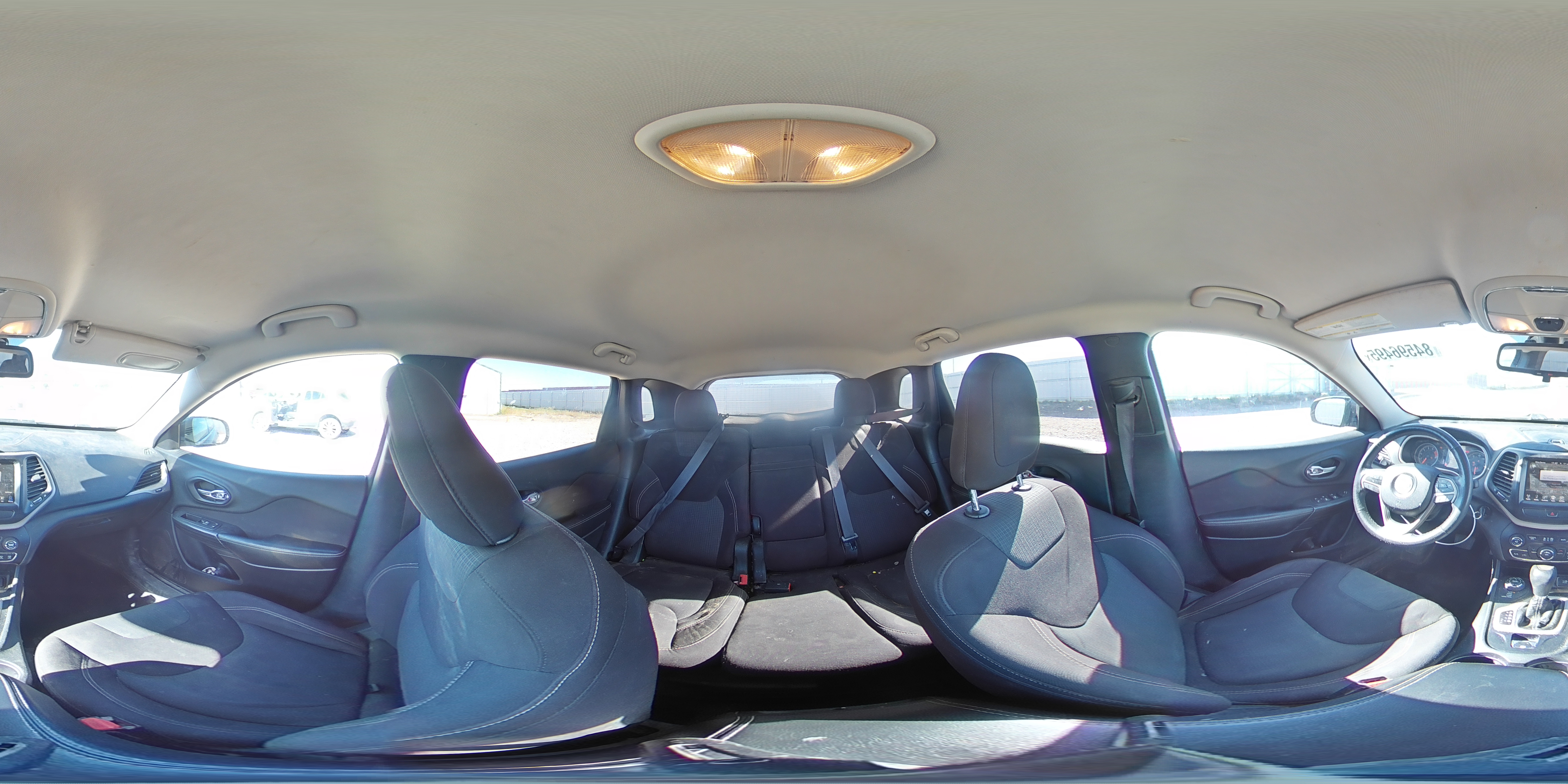 2016 Jeep Cherokee Latitude VIN: 1C4PJMCS4GW101629 Lot: 84596495