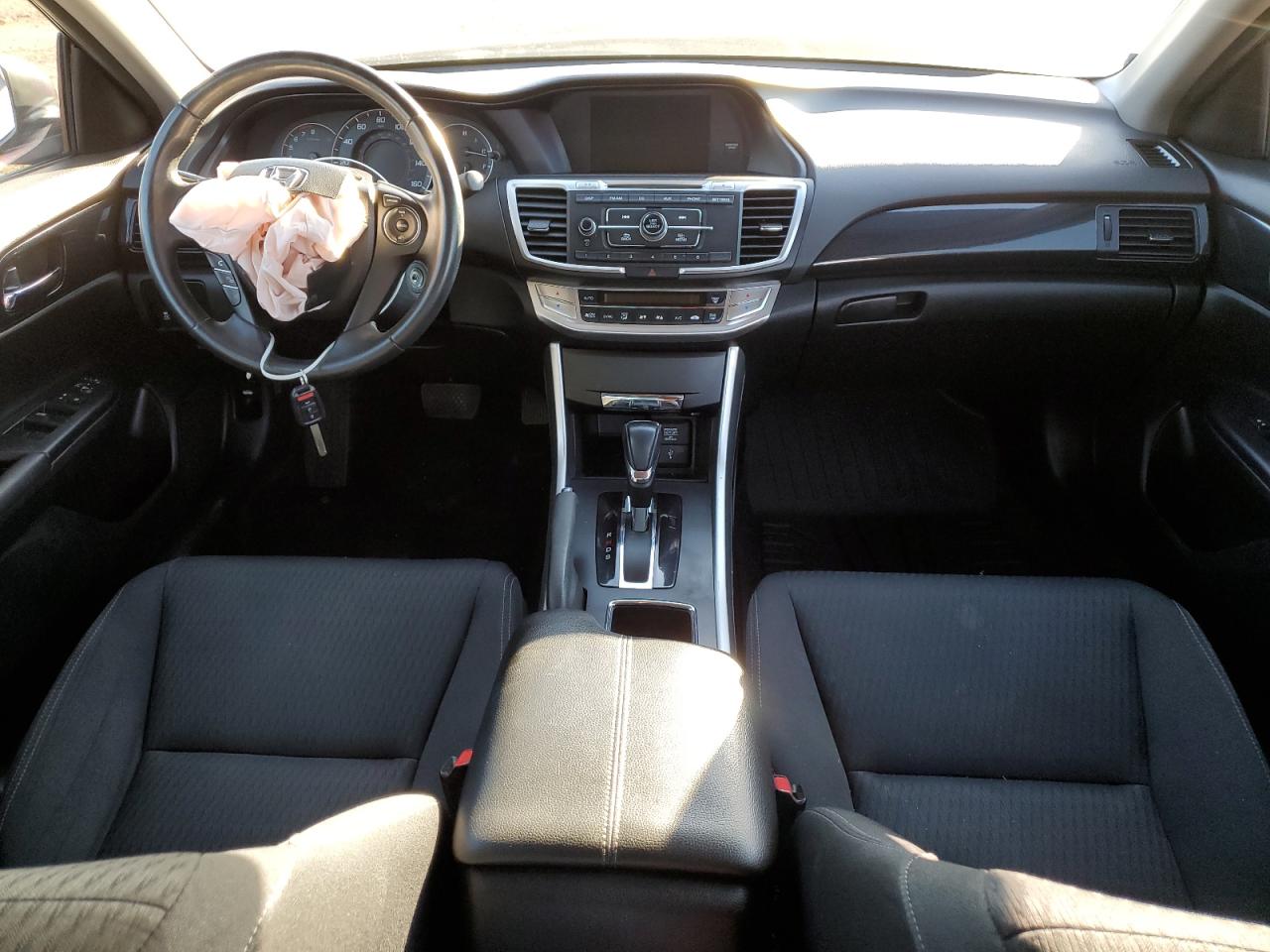 2015 Honda Accord Sport VIN: 1HGCR2F52FA110439 Lot: 81932445