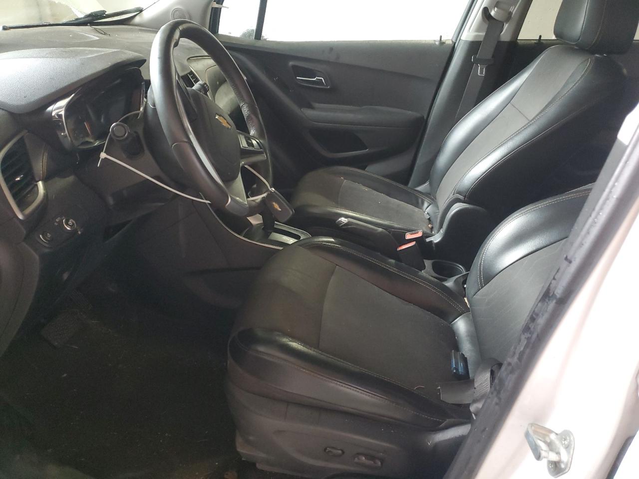 2020 Chevrolet Trax 1Lt VIN: 3GNCJLSB9LL325271 Lot: 90373245