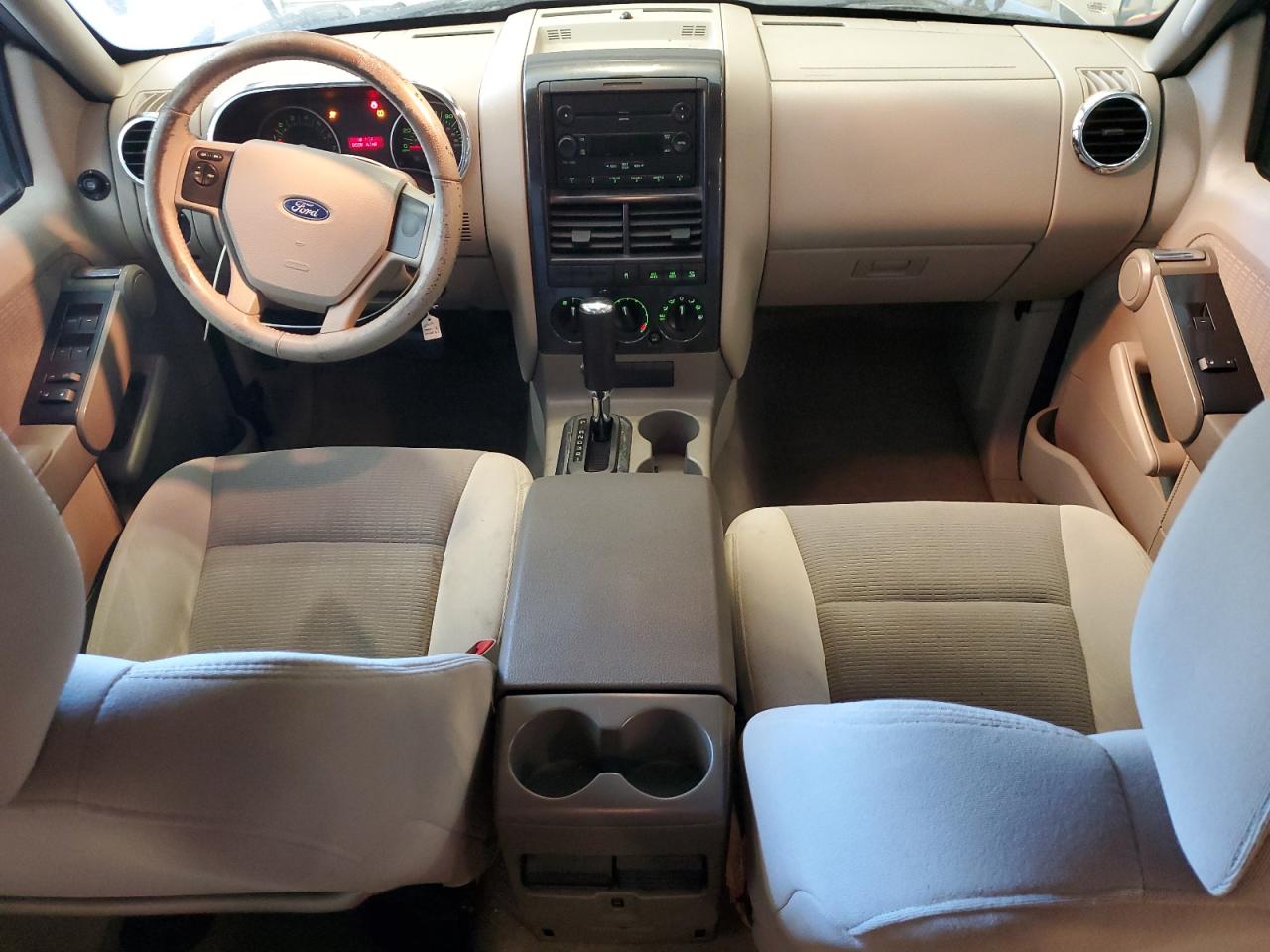 2006 Ford Explorer Xlt VIN: 1FMEU73E06UB22977 Lot: 82424035