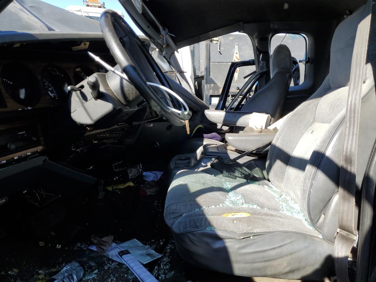 1992 Dodge W-Series W200 VIN: 3B7KM23C9NM538392 Lot: 81023365