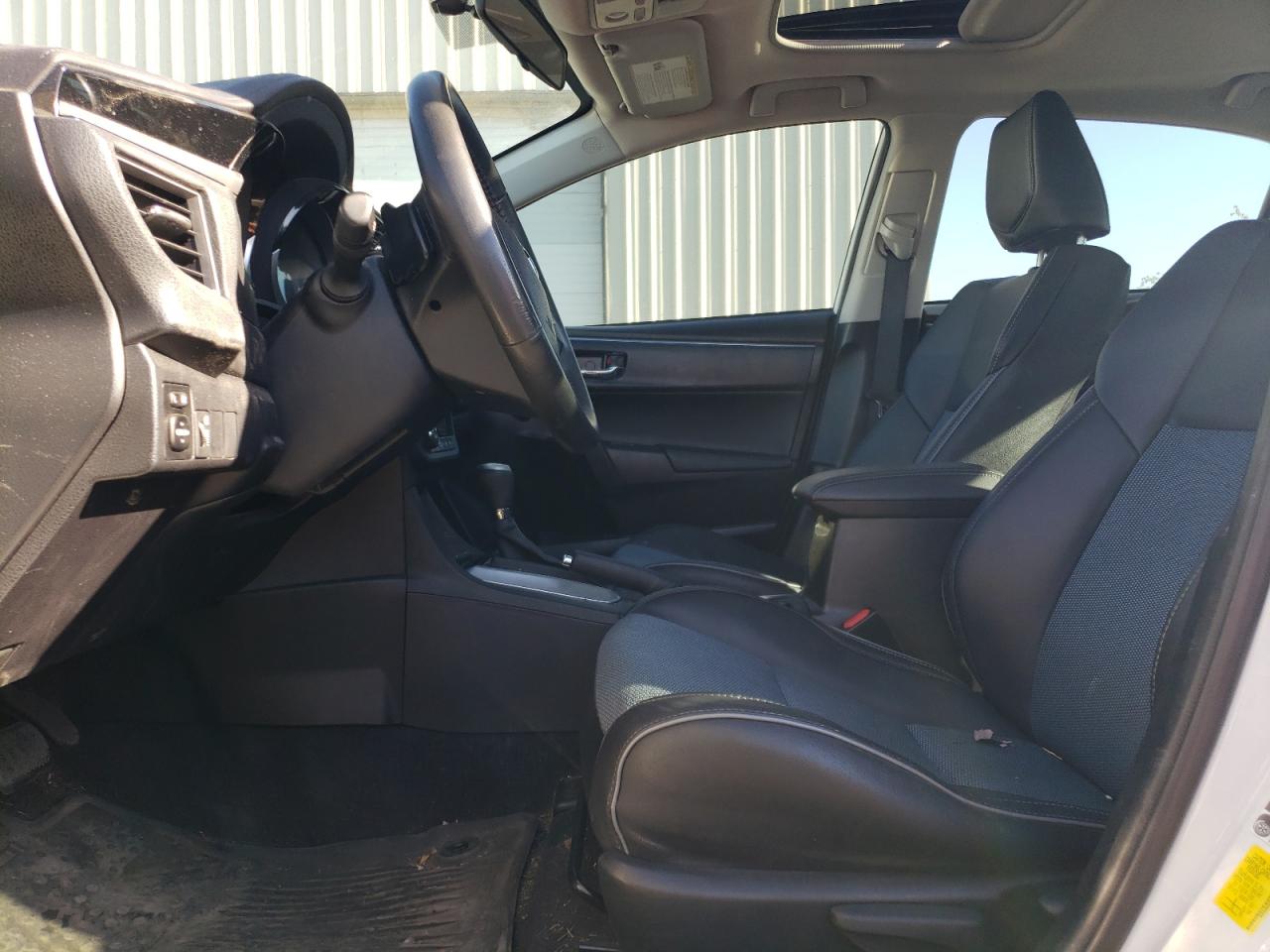 2014 Toyota Corolla L VIN: 5YFBURHE3EP125881 Lot: 82231885