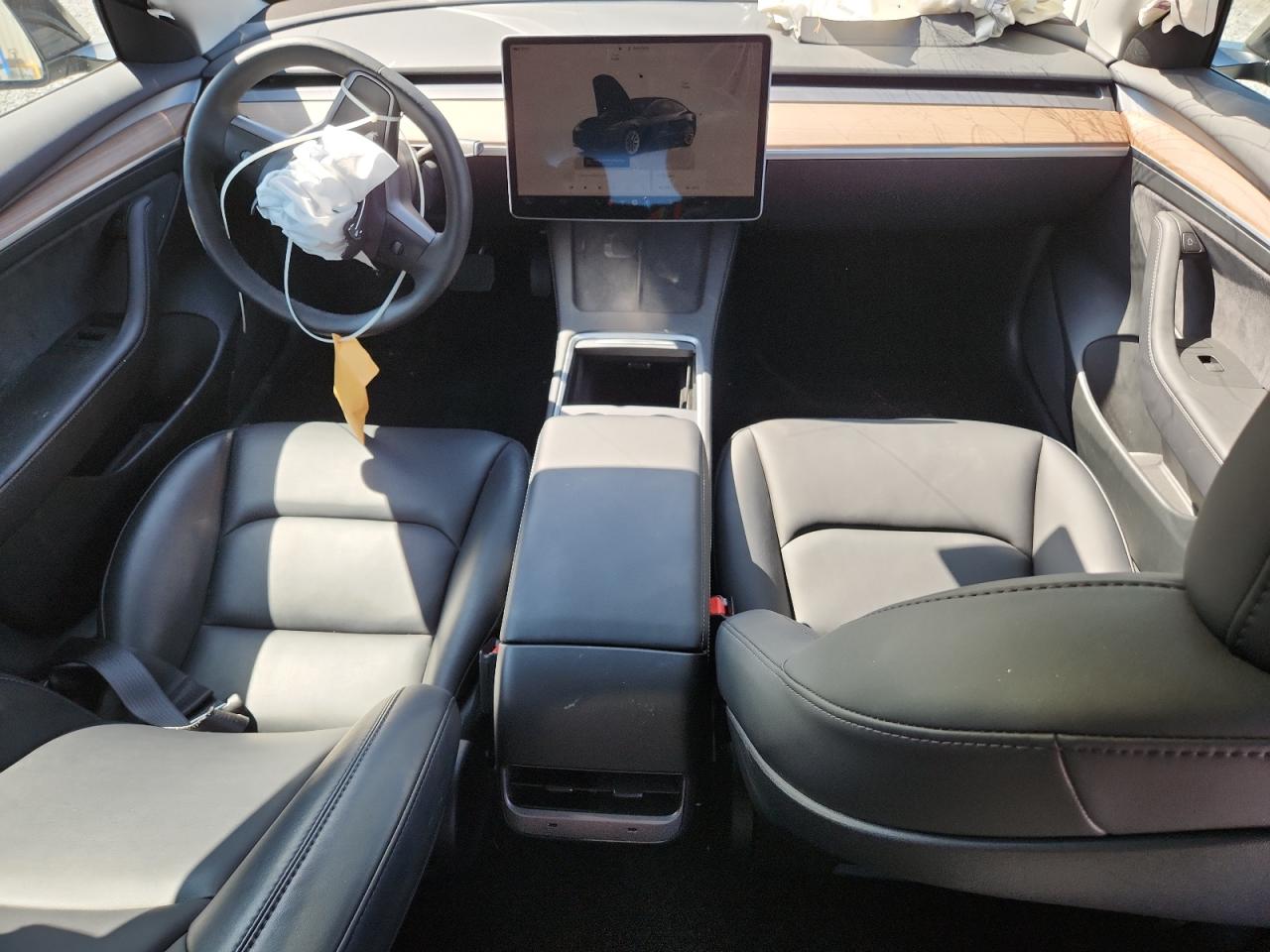 2023 Tesla Model 3 VIN: 5YJ3E1EB7PF699072 Lot: 84073015