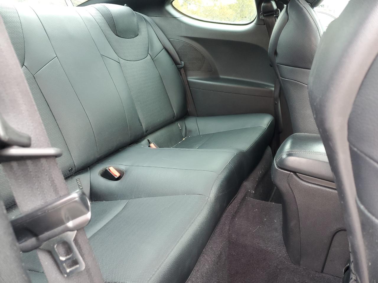 2016 Hyundai Genesis Coupe 3.8 R-Spec VIN: KMHHU6KJ3GU136265 Lot: 86832665