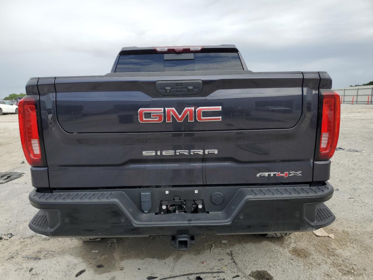 2023 GMC Sierra K1500 At4X VIN: 3GTUUFEL3PG323556 Lot: 82227975
