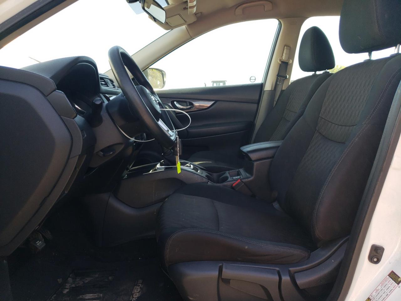 2018 Nissan Rogue S VIN: 5N1AT2MT2JC706913 Lot: 84301785