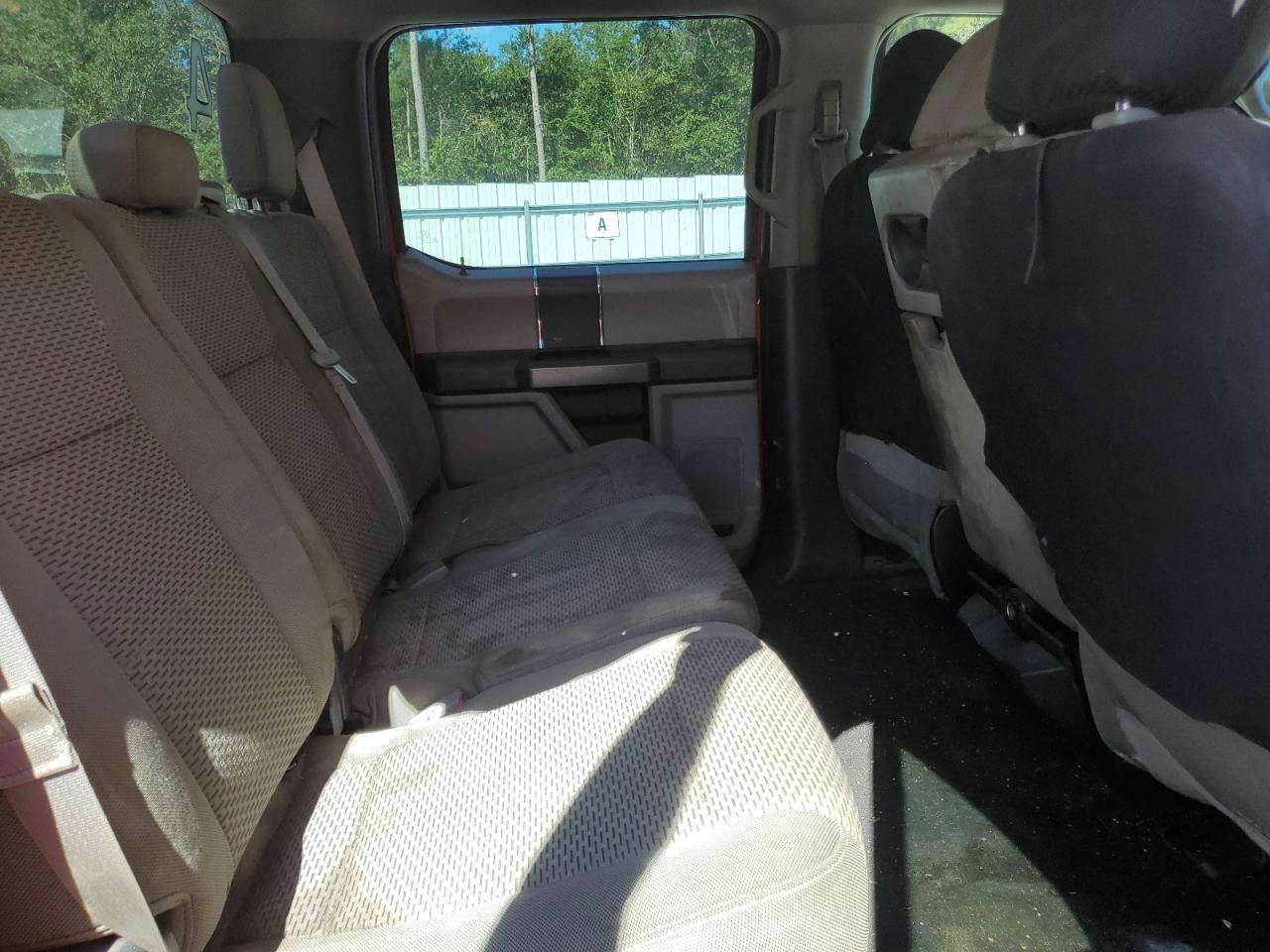 2018 Ford F150 Supercrew VIN: 1FTEW1CBXJKD83703 Lot: 85322355