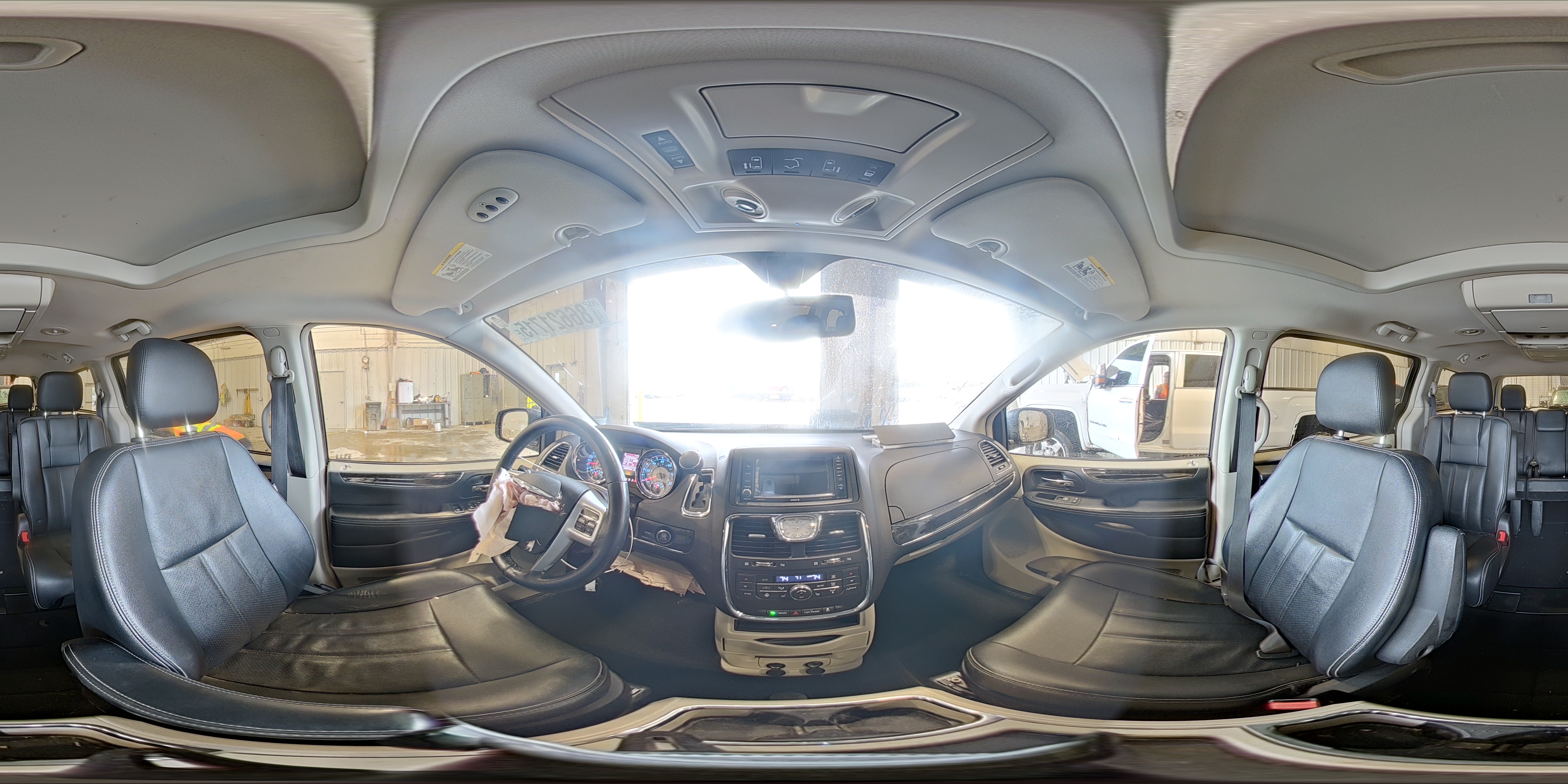 2016 Chrysler Town & Country Touring L VIN: 2C4RC1CG3GR113356 Lot: 86621715