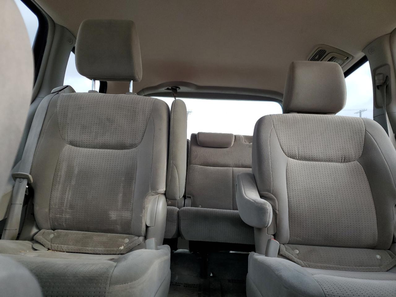 2010 Toyota Sienna Ce VIN: 5TDKK4CC9AS341928 Lot: 86047675