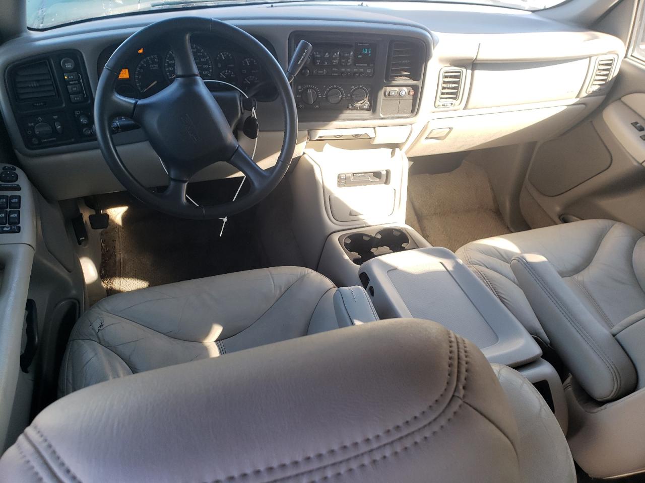 2002 GMC Yukon VIN: 1GKEK13Z02R195181 Lot: 87363565