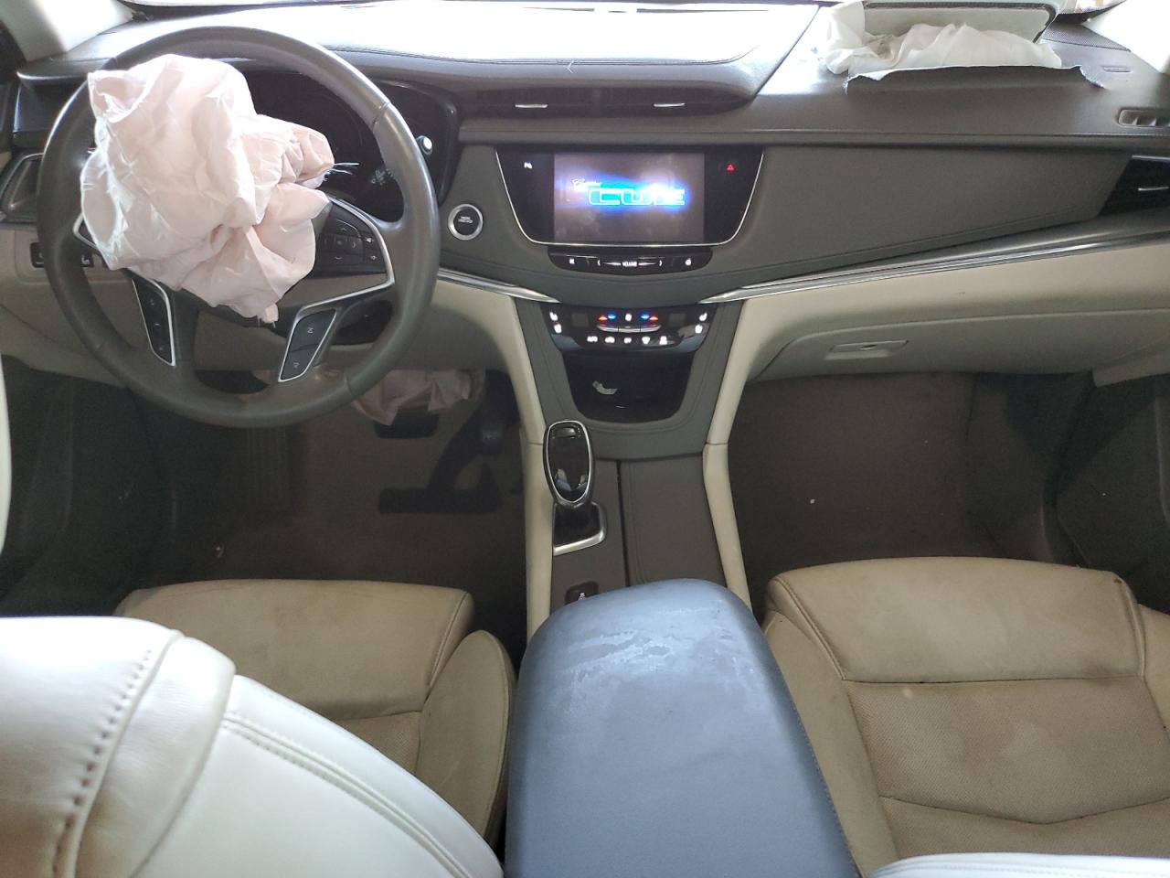 2017 Cadillac Xt5 Premium Luxury VIN: 1GYKNCRS2HZ172774 Lot: 82499205