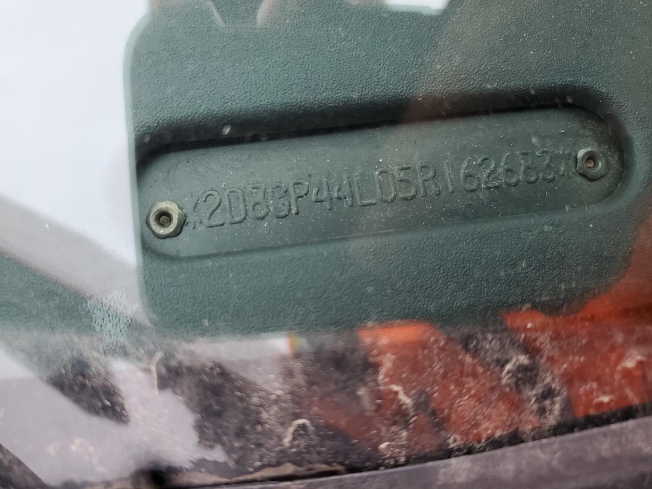 2005 Dodge Grand Caravan Sxt VIN: 2D8GP44L05R162683 Lot: 86262875