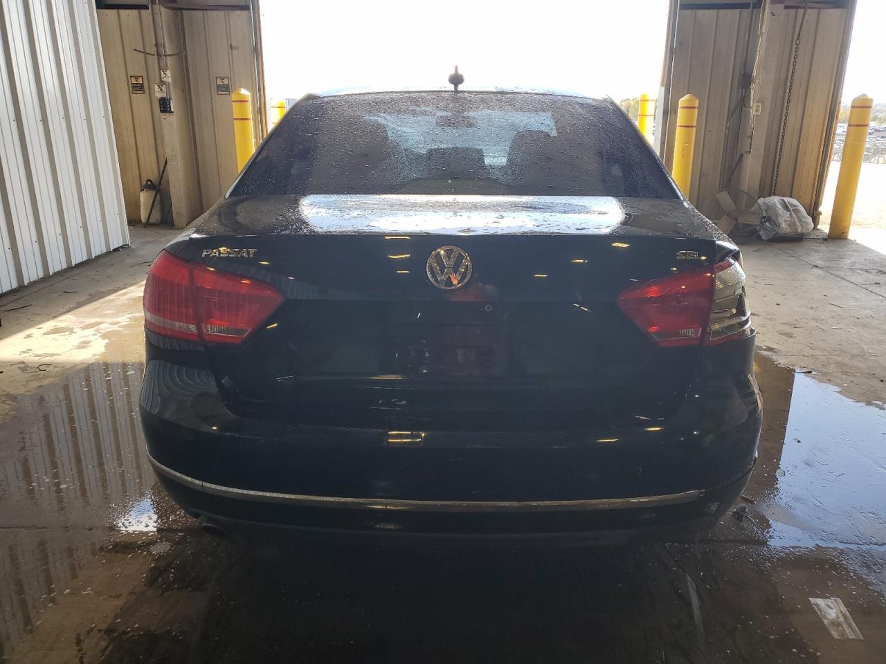 2012 Volkswagen Passat Sel VIN: 1VWCP7A33CC026439 Lot: 85749345