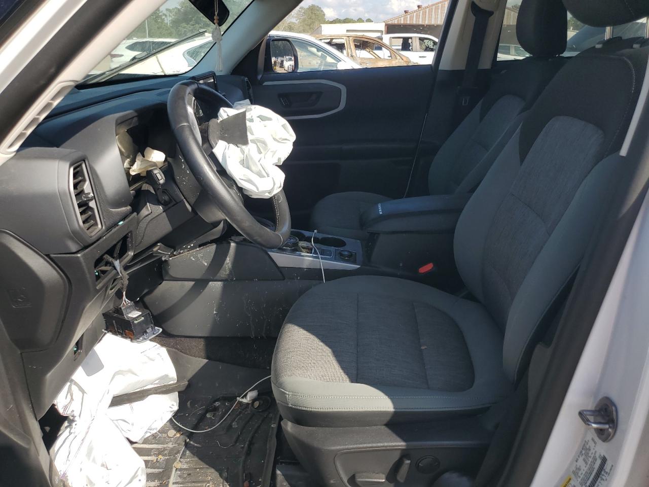 2022 Ford Bronco Sport Big Bend VIN: 3FMCR9B60NRE33670 Lot: 86890625