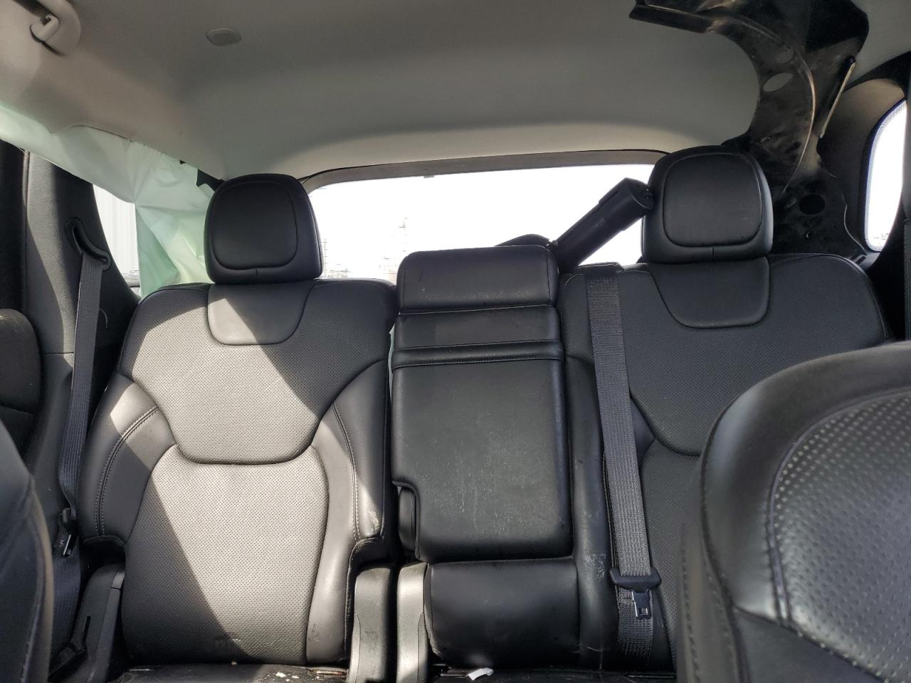 2019 Jeep Cherokee Limited VIN: 1C4PJMDN9KD194337 Lot: 84706025