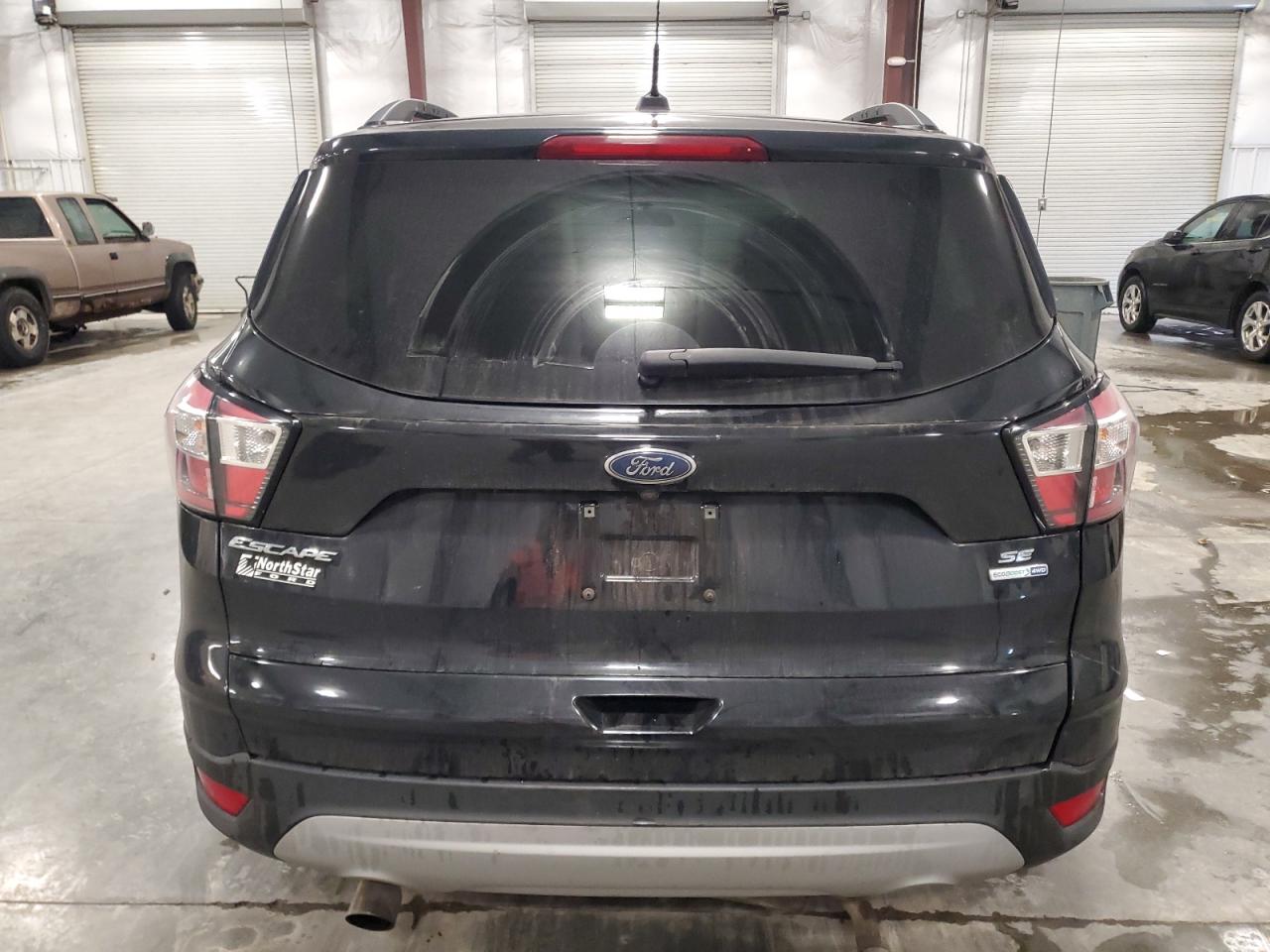 2018 Ford Escape Se VIN: 1FMCU9GD0JUB64952 Lot: 90672885