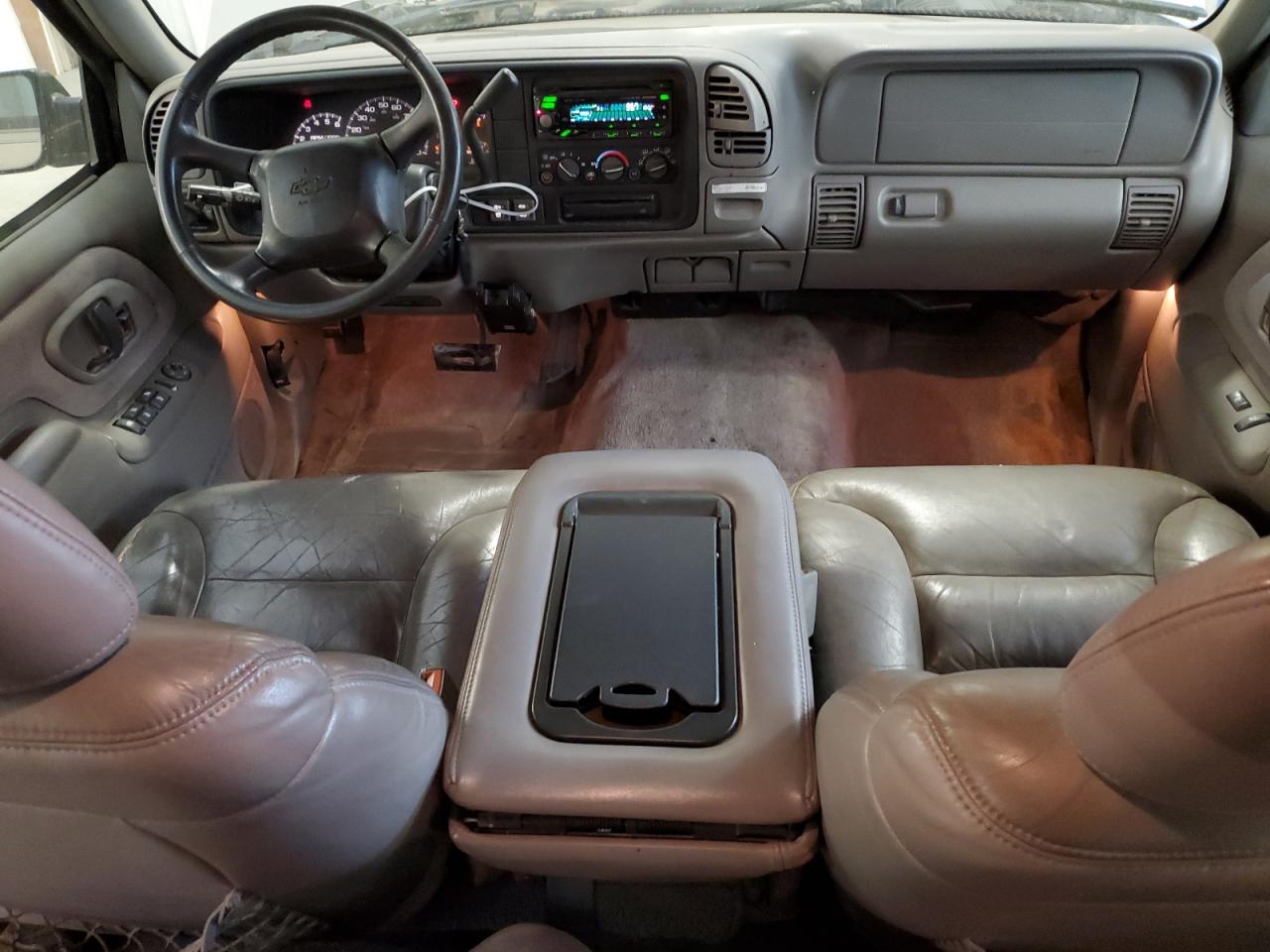 1999 Chevrolet Tahoe K1500 VIN: 1GNEK13R5XJ515247 Lot: 84798735