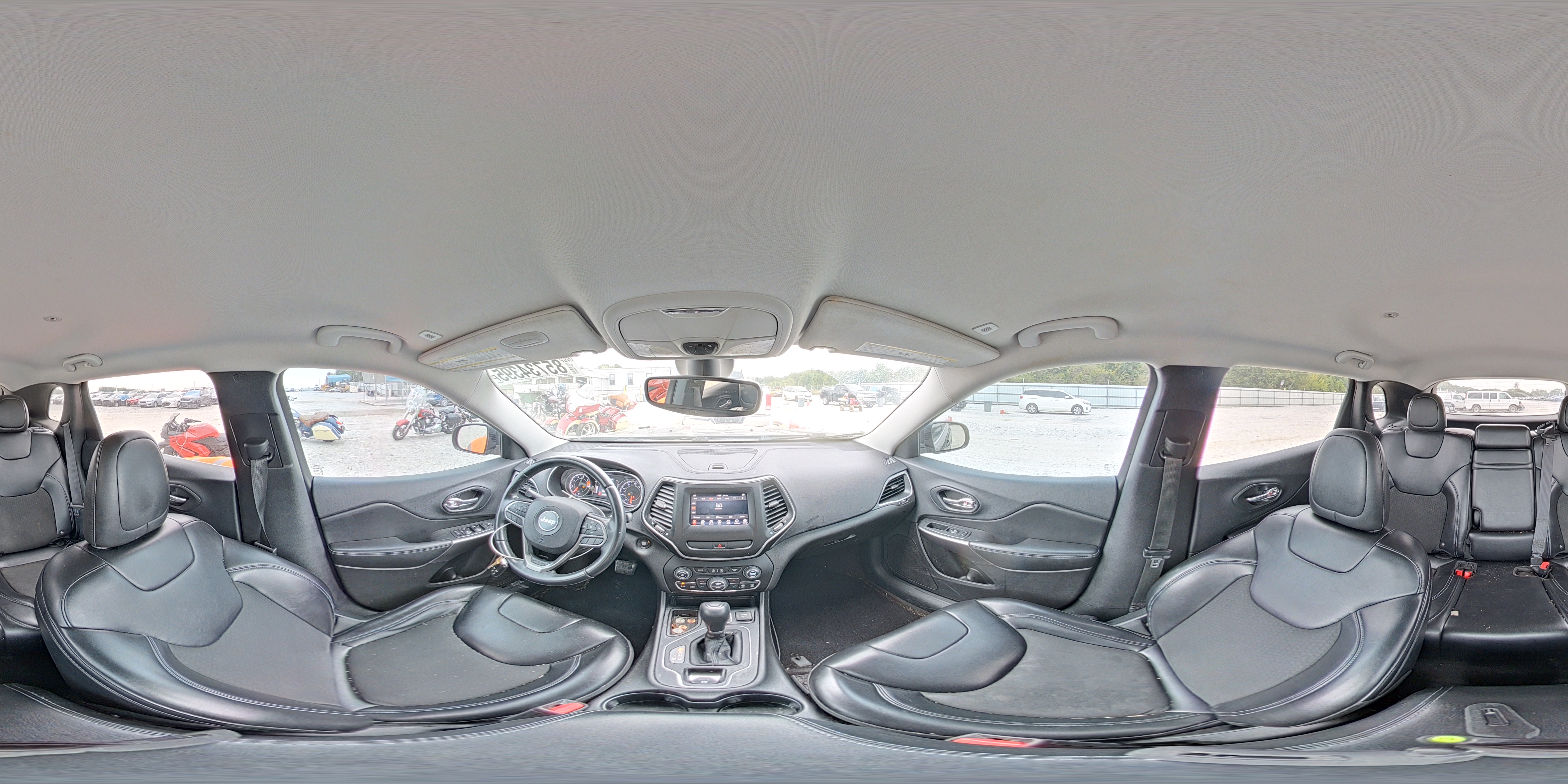 2019 Jeep Cherokee Latitude Plus VIN: 1C4PJLLB4KD176183 Lot: 85734395