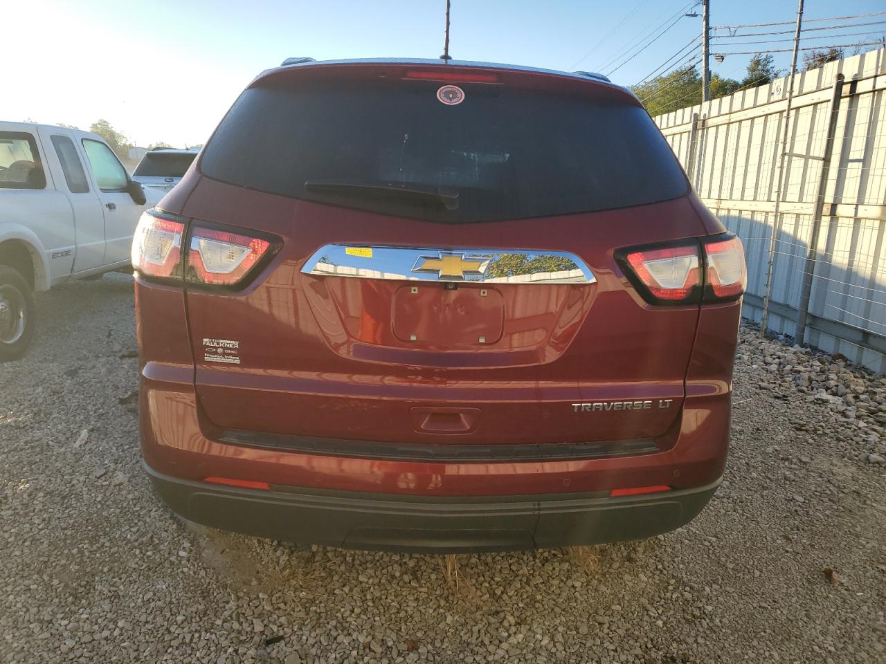2015 Chevrolet Traverse Lt VIN: 1GNKRGKD5FJ245815 Lot: 85744575