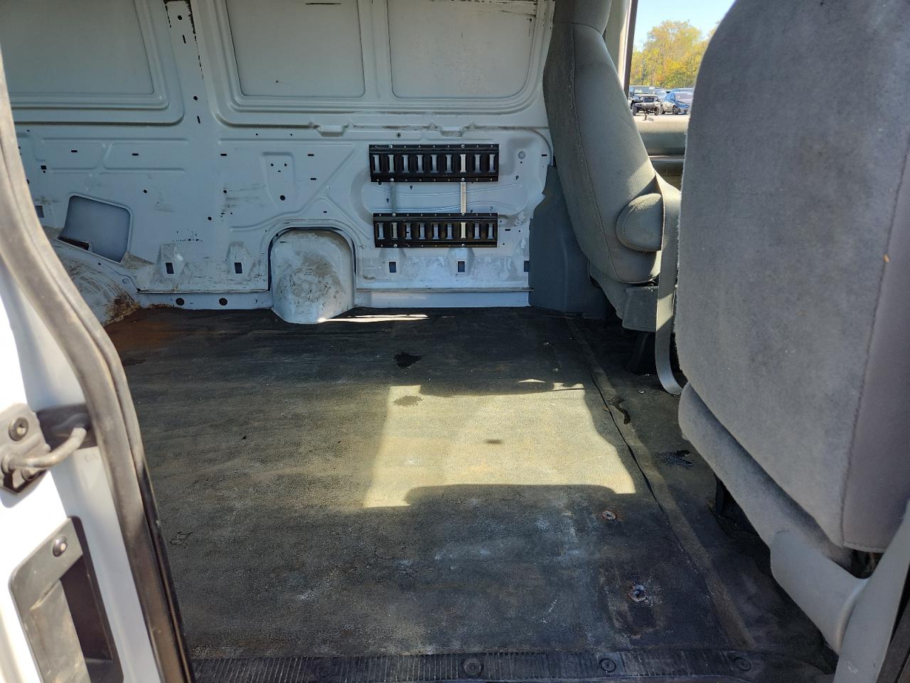 2009 Ford Econoline E150 Van VIN: 1FTNE14W89DA53417 Lot: 81965845