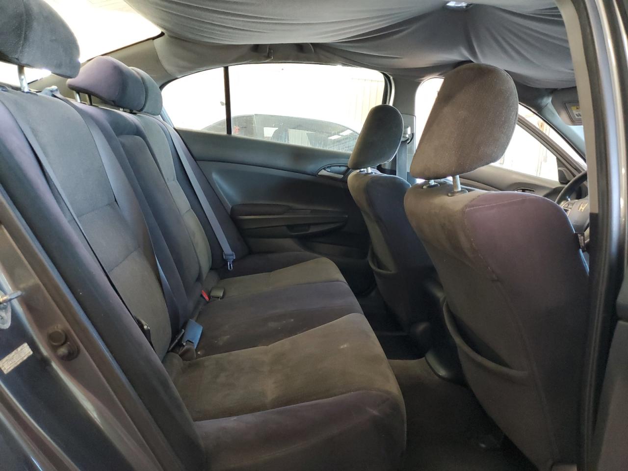 2010 Honda Accord Lxp VIN: 1HGCP2F42AA044917 Lot: 84200815