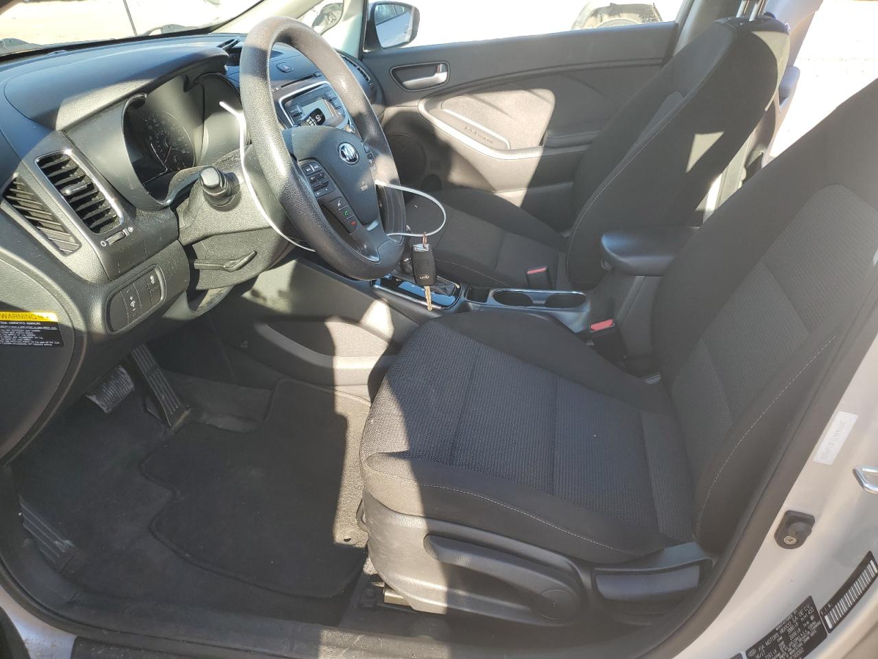 2018 Kia Forte Lx VIN: 3KPFK4A72JE169503 Lot: 90880865